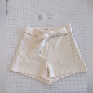 Aritzia Wilfred Collection - Ivory Belted Shorts